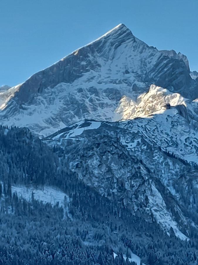 Braeustueberl - Zugspitze Διαμέρισμα Γκάρμις-Παρτενκίρχεν Εξωτερικό φωτογραφία