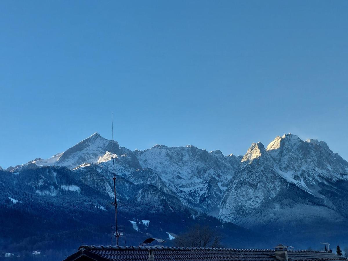 Braeustueberl - Zugspitze Διαμέρισμα Γκάρμις-Παρτενκίρχεν Εξωτερικό φωτογραφία